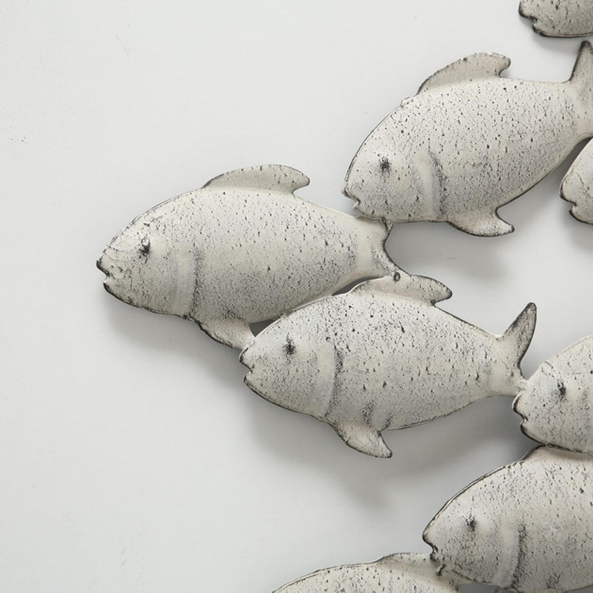 Boltze boligvægdekoration fiskemetal 97x53cm