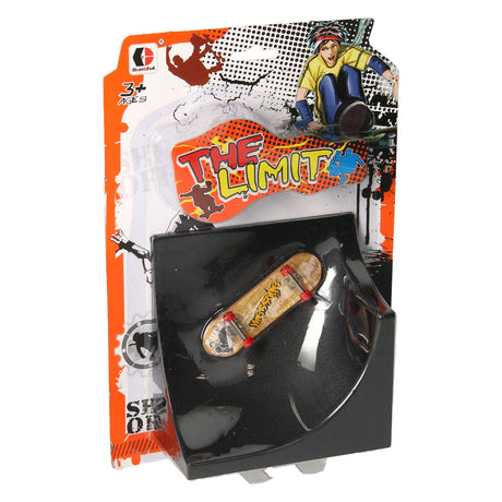 Finger skateboard med stuntrampe