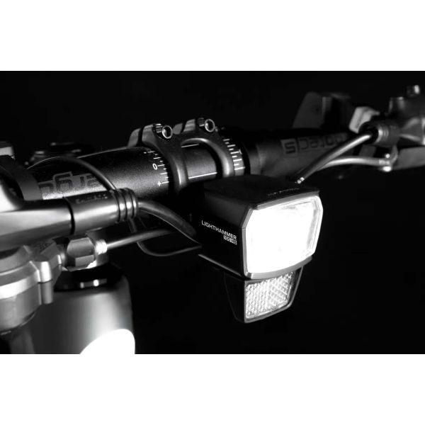 Trelock-forlygte Lighthammer LS 890-HB E-B 12V DC 100 LUX