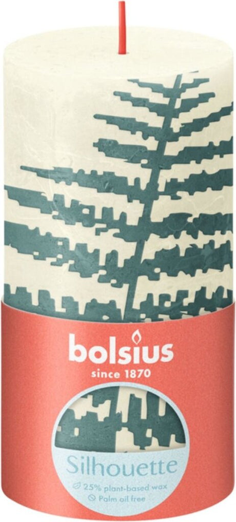 Bolsius rustik søjlelys 130 68mm blød perle med bregnesilhuet