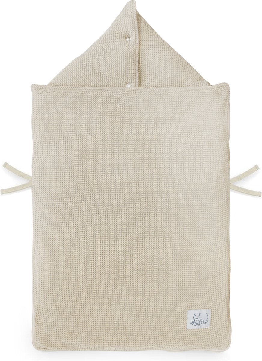 Deryan - voetenzak voor autostoel kinderwagen - footmuff maxi cosi, kinderwagen of autostoel - nougat