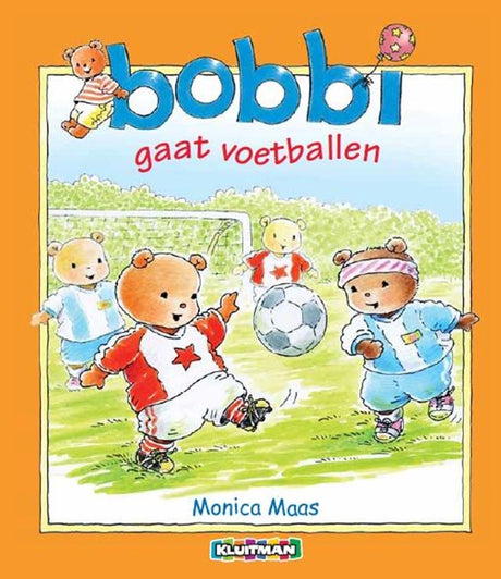 Kluitman Bobbi Publishers spiller fodbold