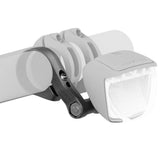 Busch muller busch müller, belysningstilbehør, plaststyrholder, sort, enkeltarm, til 31,8–35 mm med skruer og møtrikker, polybag