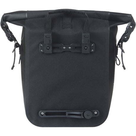 Basil single bag navigator vandtæt m mik 12-15l 17 x 28 x 34 cm - sort