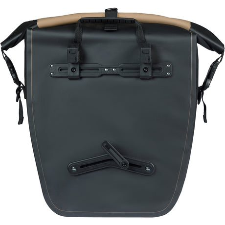 Basil enkelt cykeltaske rivo l presenning mik 25-31l 14 x 28 x 43 cm - sandsort