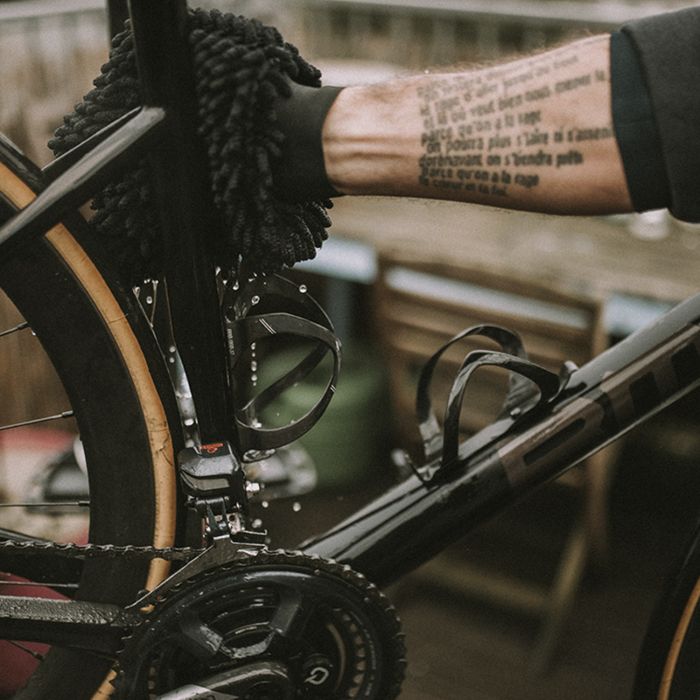Dynamisk cykelrensehandske i mikrofiber