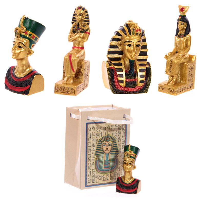 Egyptiske figurer, i en pose