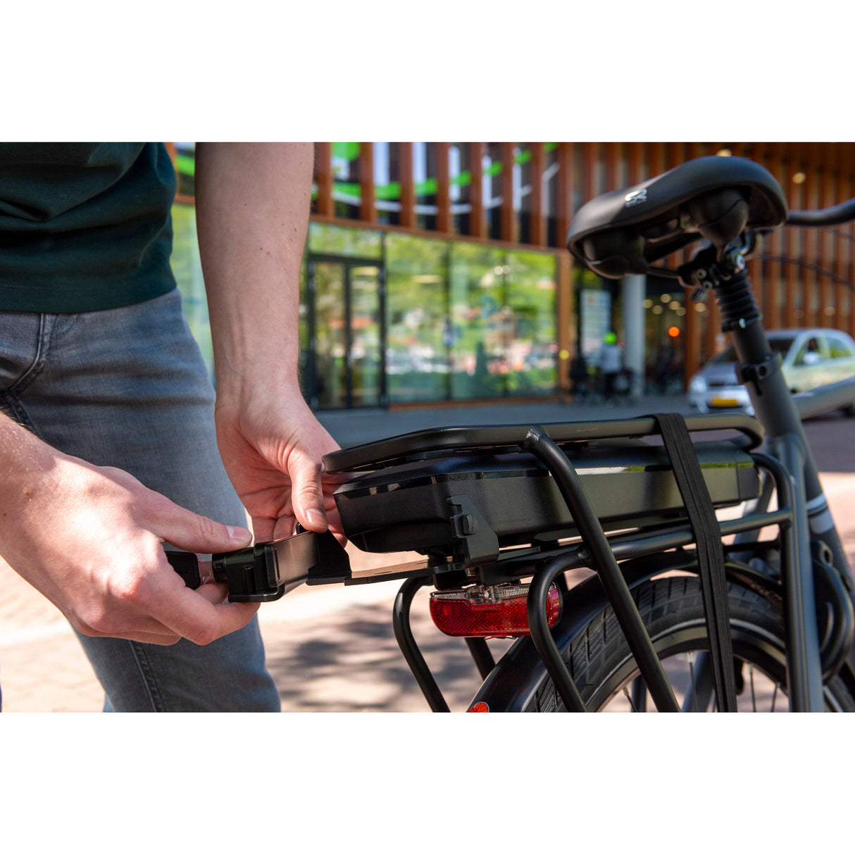 Steco batterilås bagholder - til Bosch BES2 BES3 batteri - sort