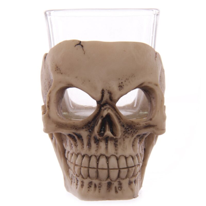 Uhyggeligt kranieshotglas
