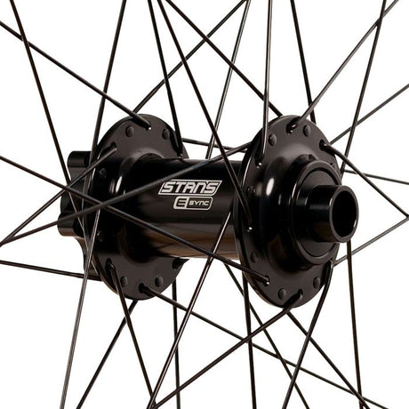 Stans stans flow ex3 forhjul - 29'' - 15x110 ta - 6-bolt - grå