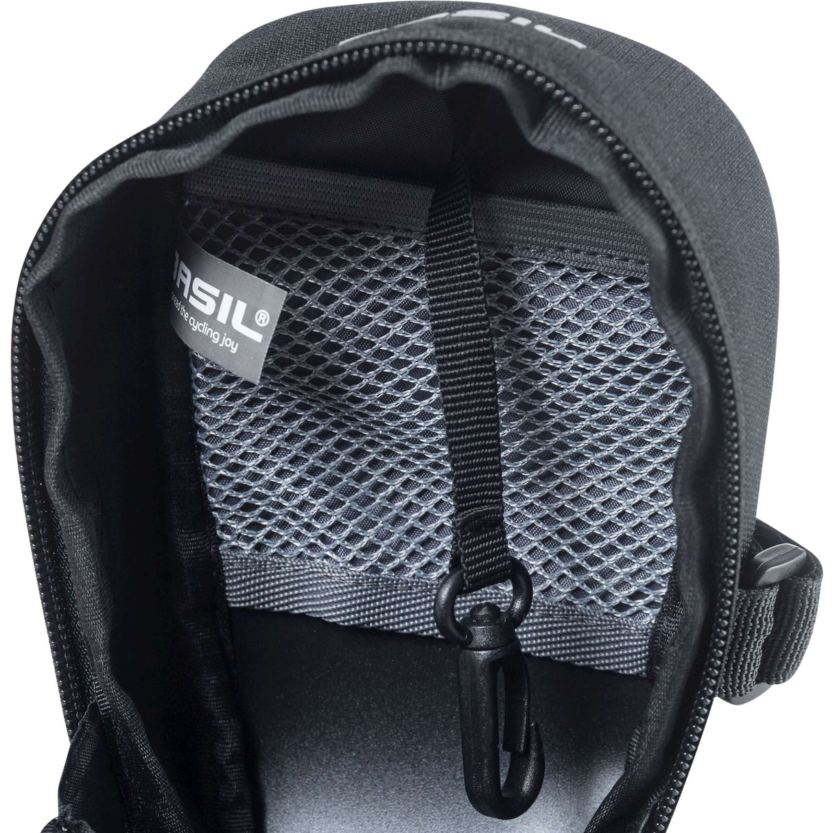 Basil Mada Saddle Bag - Compact, Black, 1L, Velcro, Cykeltilbehør