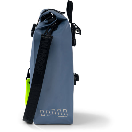 Urbanproof urban proof single storm tas 20l blauw recycled