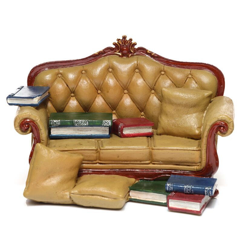 Sort cat world sofa display