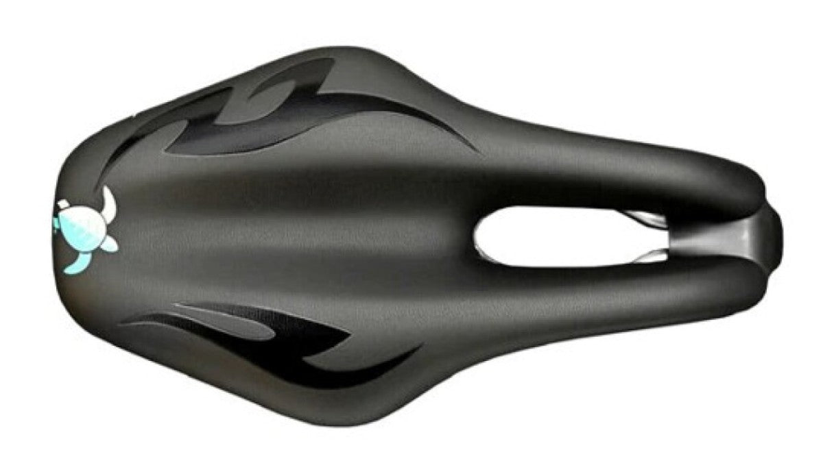Adamo island saddle surf, sport