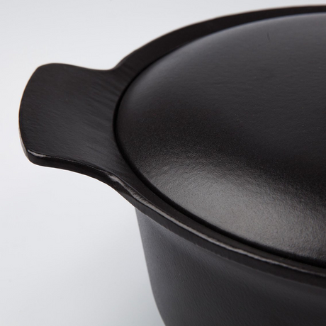 Berghoff ron kookpot ovaal met deksel gietijzer zwart 28x22cm