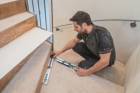 Bosch blå vinkelmåler og vaterpas gam 220 mf