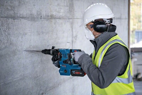 Bosch blauw gbh 18v-28 cf | accu boorhamer 18v sds-plus 3.3j in l-boxx 238 (2x 8.0ah procore accu + lader) - 0611921002