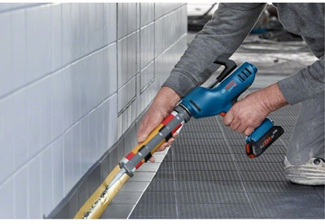 Bosch blå gcg 18v-310 batteri fugepistol til 310 ml patroner | uden batterier og oplader - 06019c4100
