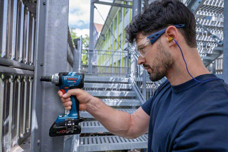 Bosch blå gds 18v-330 hc akku slagdriver | 330nm | uden batteri og oplader - 06019l5000