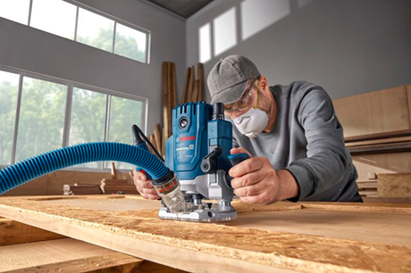Bosch blå gof 20-12 router | inkl. nøgle, parallelføring, 2x spændetang, 2x støvadapter, 2x rulleføring - 0601627220