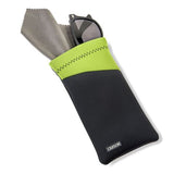 Carson Neoprene Glasses Case med mikrofiber klud - grå grøn