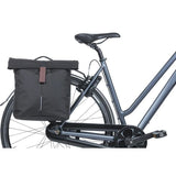 Basil dobbelt cykeltaske city mik 28-32 liter - sort