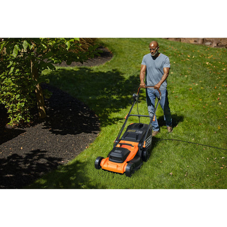 Black+decker grasmaaier 40cm maaibreedte 1800w bemwp400-qs