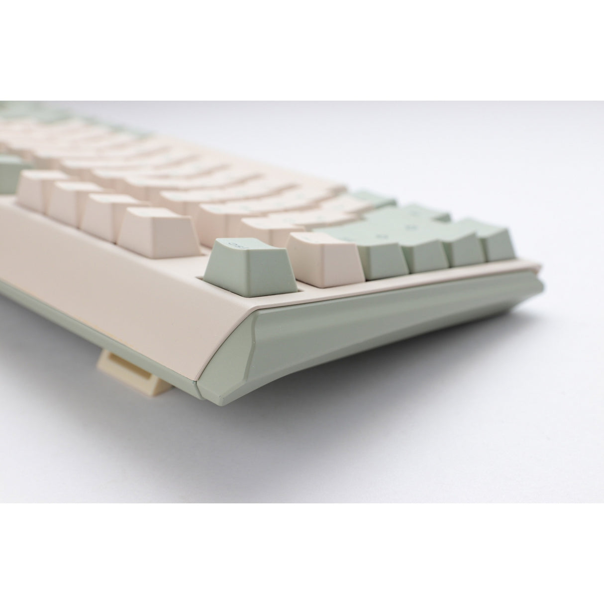 Ducky one 3 matcha tkl, tastatur (cremegrøn, us-layout, cherry mx silent red, pbt double shot, hot swap)