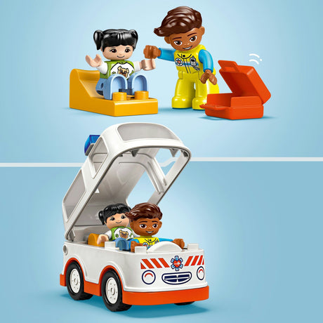 Lego Duplo Town 10447 ambulance med chauffør