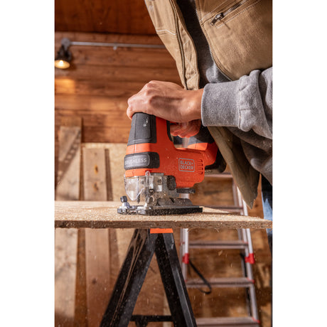 Black+decker blcjs78n-xj 18v decoupeerzaag (zwart oranje, accu en oplader niet inbegrepen)