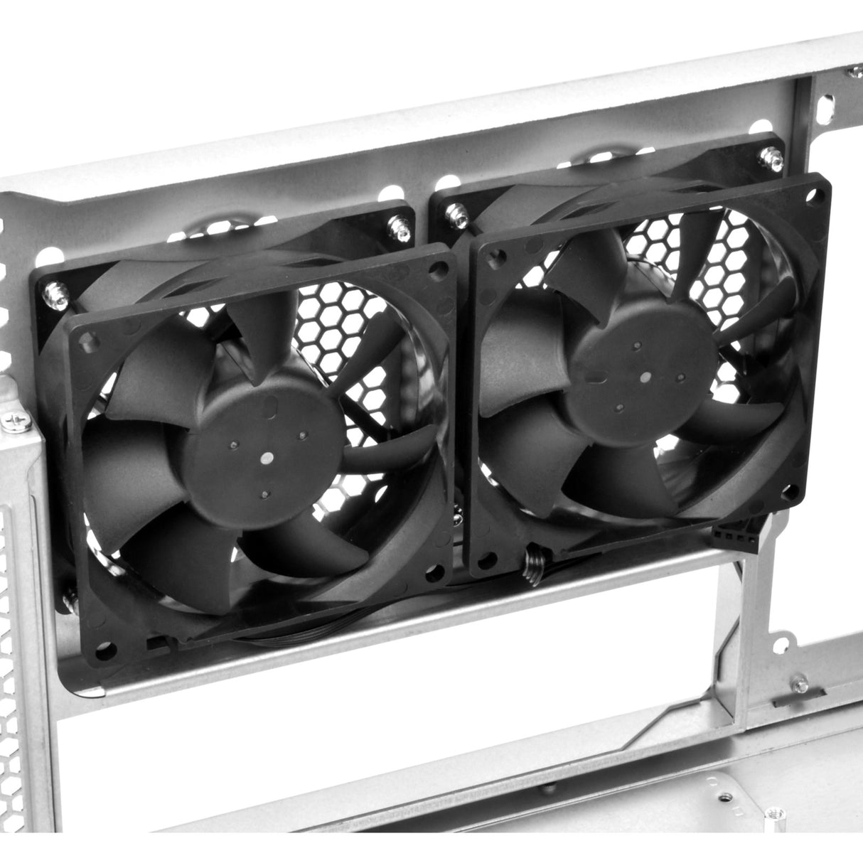Silverstone rm44 rackhus (sort | 4u | usb type-c | 2x 80 mm kasseventilator inkluderet)