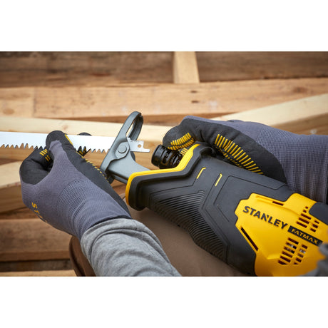 Stanley fatmax v20 18v frem- og tilbagegående sav (gul sort, kuffert, 2 batterier (2.0ah) og oplader (2a) inkluderet)
