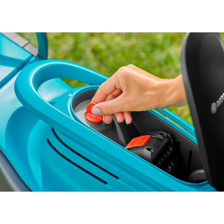Gardena powermax 30 18v p4a læs plæneklipper batteri inkl. lader 18 v klippebredde max. 300 mm