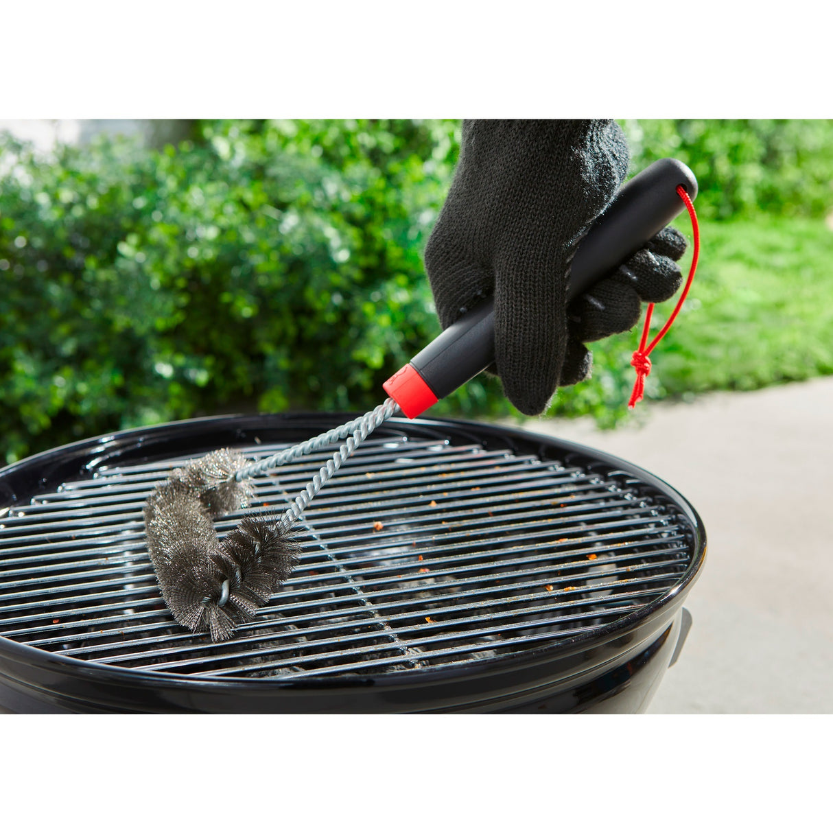 Weber tresidet rensebørste grillrensebørste (sort rød, 30 cm)