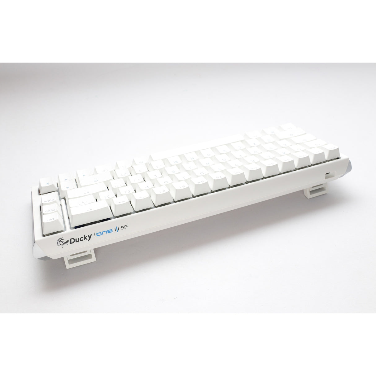 Ducky one 3 klassisk rent hvidt SF RGB mekanisk tastatur (hvidt, amerikansk layout (Qwerty), cherry MX brown, 65%, RGB LED'er, double-shot PBT, hot-swappable, Quack mekanik)