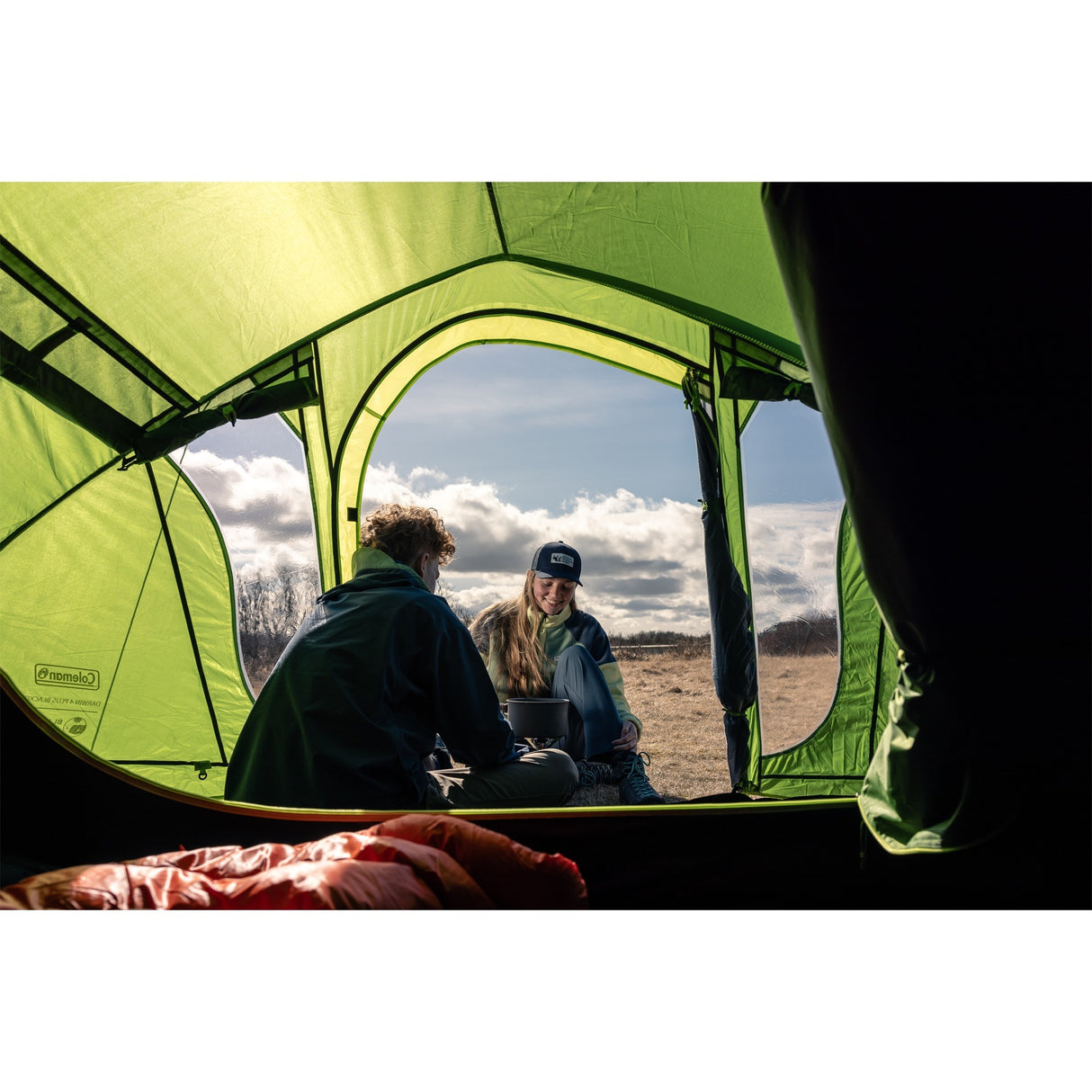 Coleman darwin 3 plus kuppeltelt (mørkegrøn lysegrøn, med frontstruktur, model 2025)