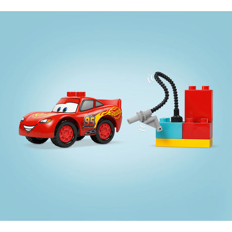 Lego Duplo Disney og Pixar Cars McQueens besøg i Docs Garage - 10456