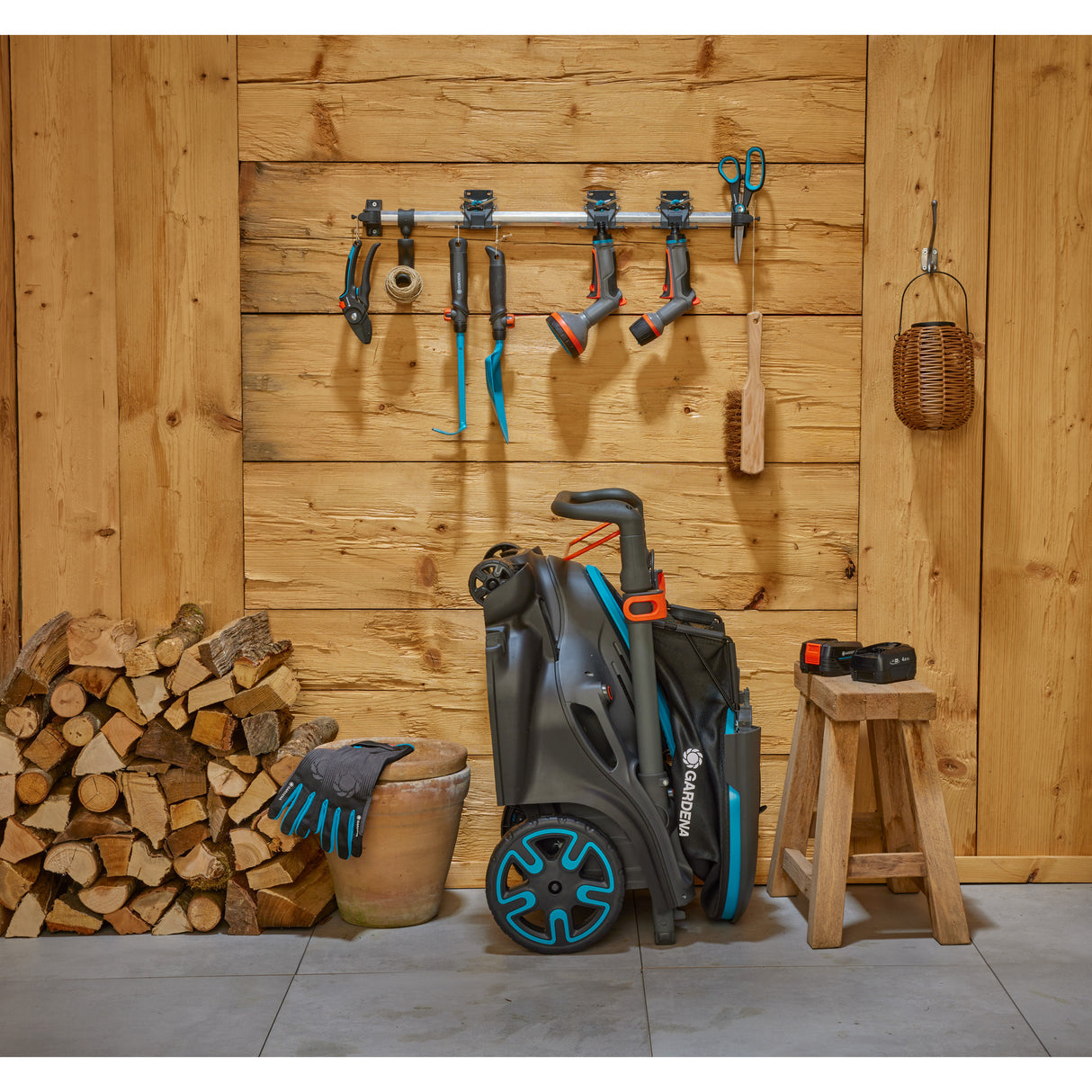Gardena plæneklipper powermax duo 46 36v (sort grå, 2x batteri og oplader inkluderet)