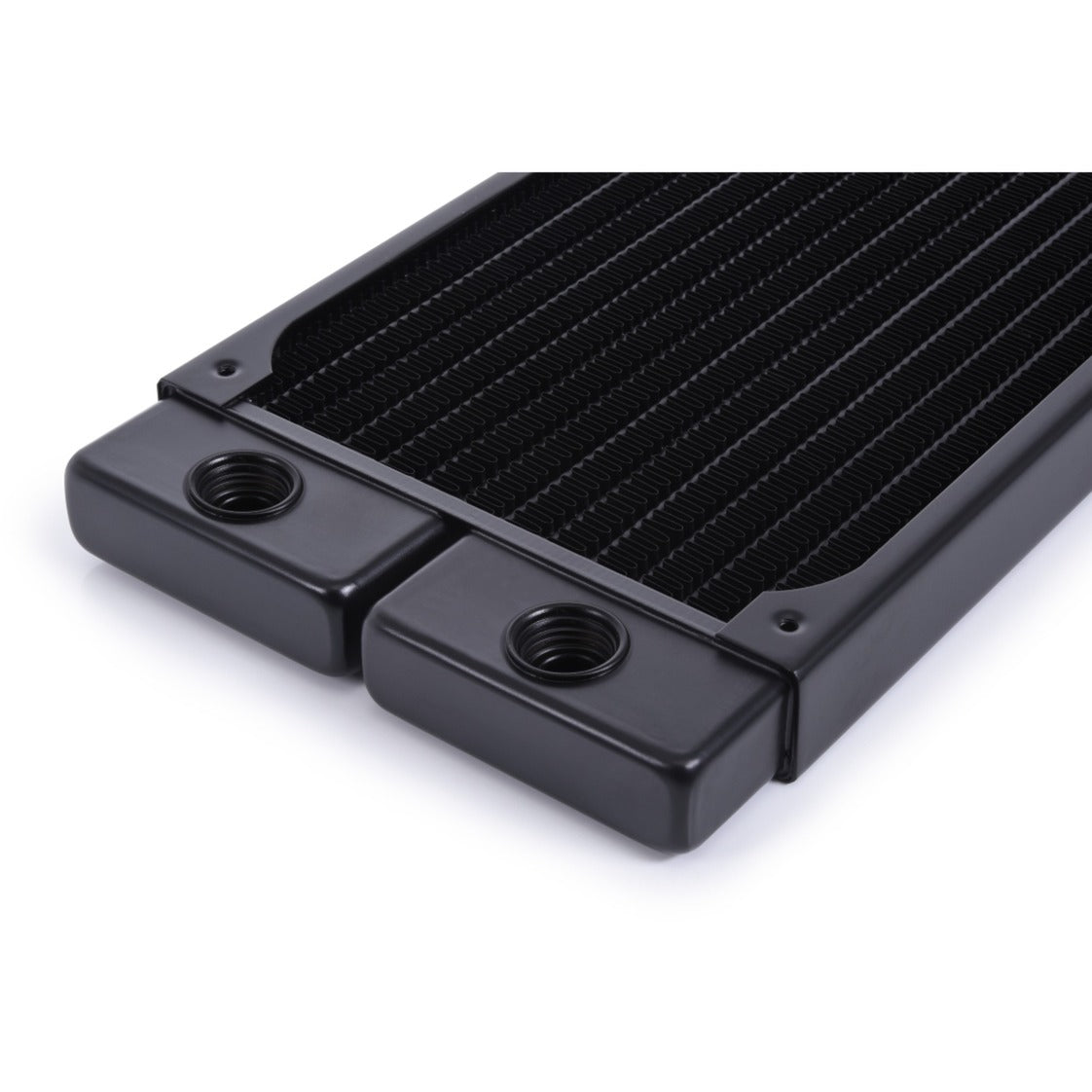Alphacool nexxxos hpe-20 fuld kobber 240mm radiator (sort)