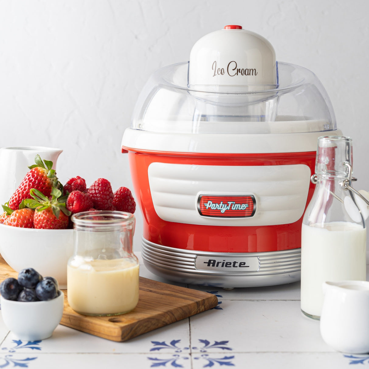 Ariete party time ismaskine 0643 00 (rød hvid)