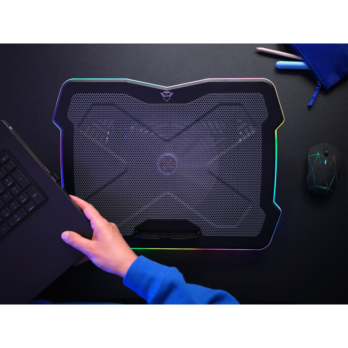 Trust GXT 1126 Aura bærbar køler (sort, RGB)