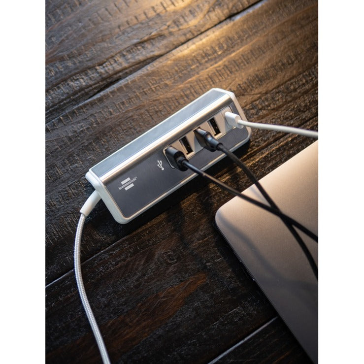 Brennerstuhl estilo multi-USB oplader (hvid rustfrit stål)