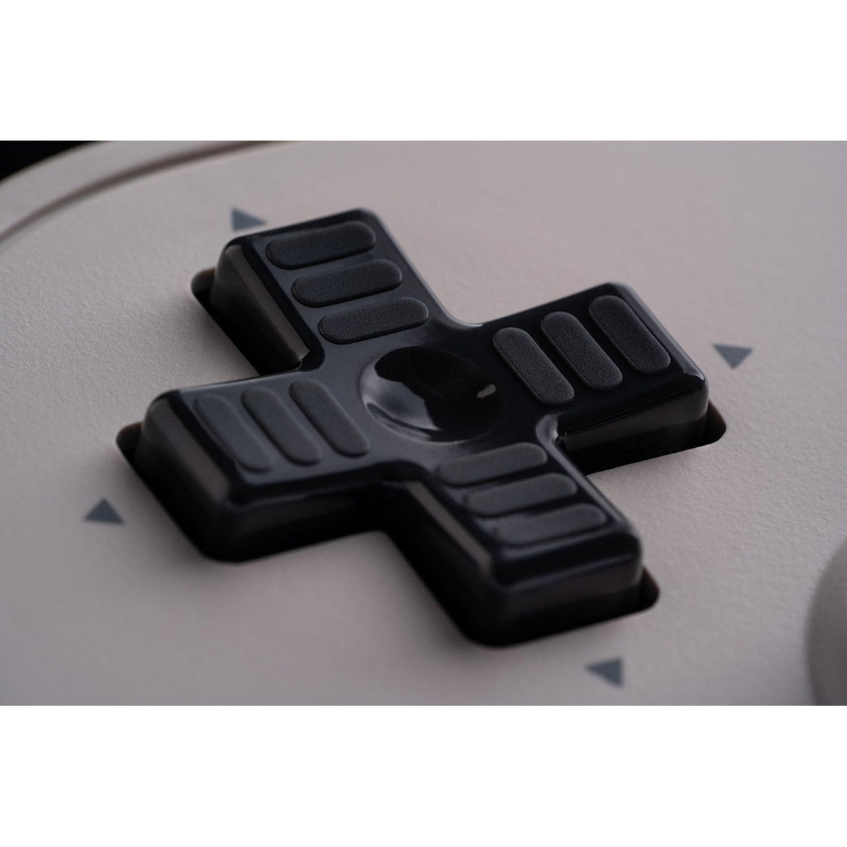 8bitdo pro 3 bluetooth gamepad (lyse grå rød, switch 1 2, pc, android, 2,4 ghz bluetooth usb)