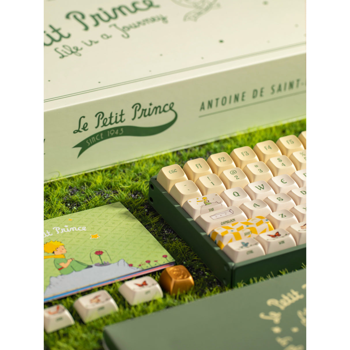 Iqunix f97 floral date rgb mekanisk gaming-tastatur (grøn, us-layout (qwerty), iqunix little prince, 96%, rgb-lysdioder, hot-swappable, pbt, 2.4ghz | bluetooth 5.1 | usb-c)