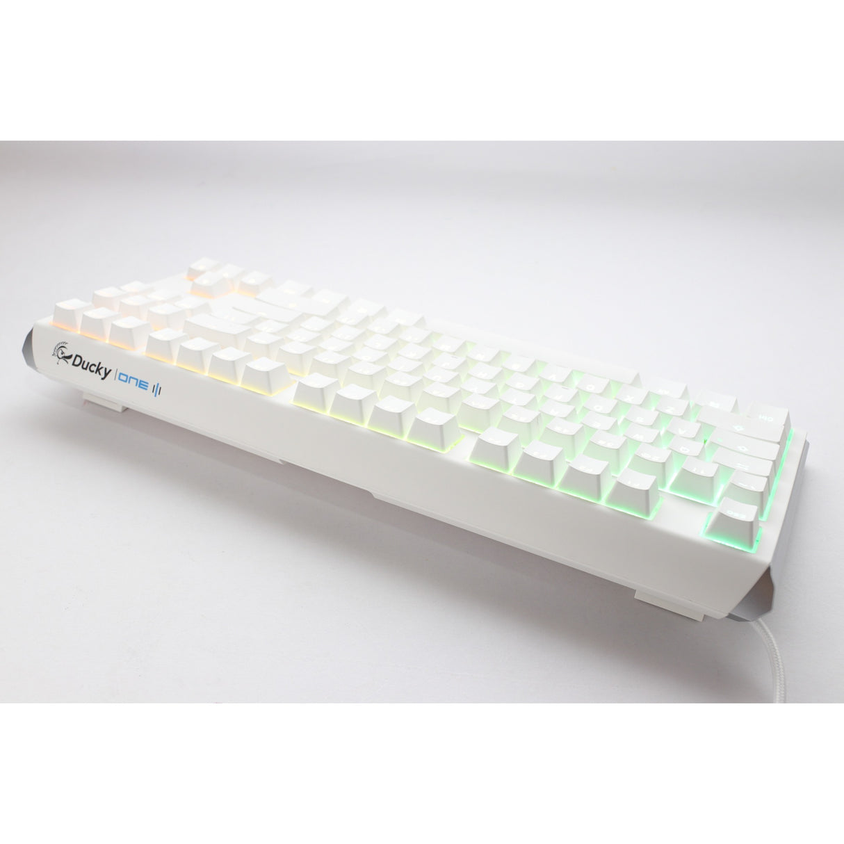 Ducky one 3 klassisk ren hvid tkl rgb mekanisk tastatur (hvid, us-layout (qwerty), cherry mx speed silver, 80% (tkl), rgb lysdioder, double-shot pbt, hot-swappable, quack mekanik)