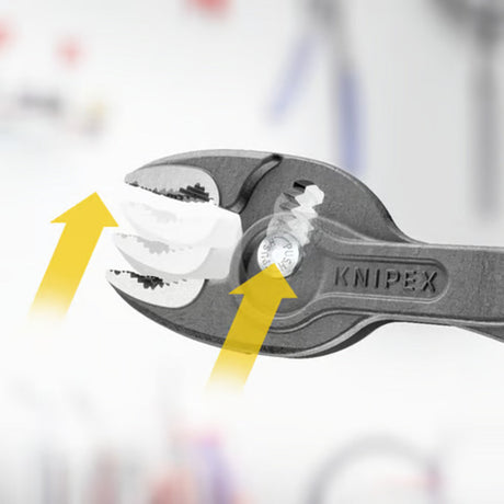 Knipex greb foran | længde 200 mm | polerede flerkomponentskeder | sort fosfateret | 1 stk - 82 02 200 - 82 02 200