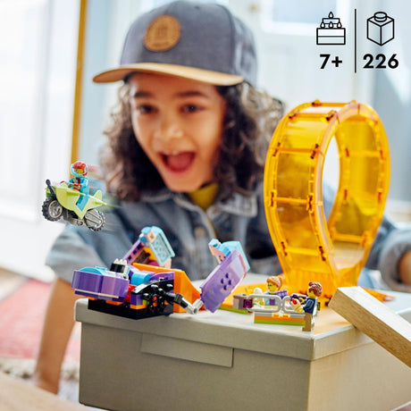 Lego city - konstruktionslegetøj med løkker til chimpansestunt (60338)