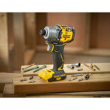 Stanley v20 18v børsteløs slagdriver (gul sort, etui, 2 batterier og oplader inkluderet)
