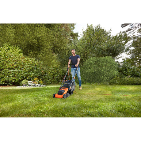 Black+decker grasmaaier 40cm maaibreedte 1800w bemwp400-qs