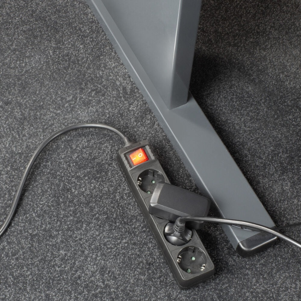 Act connectivity act strømskinne med lysende kontakt, 4 stikkontakter, 2 m, sort ac2440